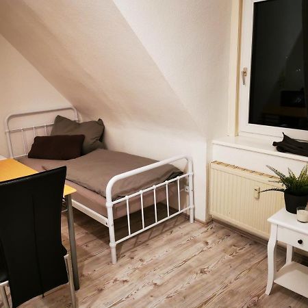 Monteurzimmer Apartment Katlenburg-Lindau Fairwohnen24 All-Inkl 24H Check-In Bagian luar foto